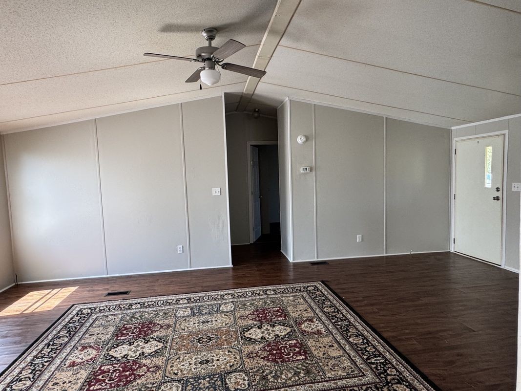 825 Johnson Rd - Photo 4 of 27
