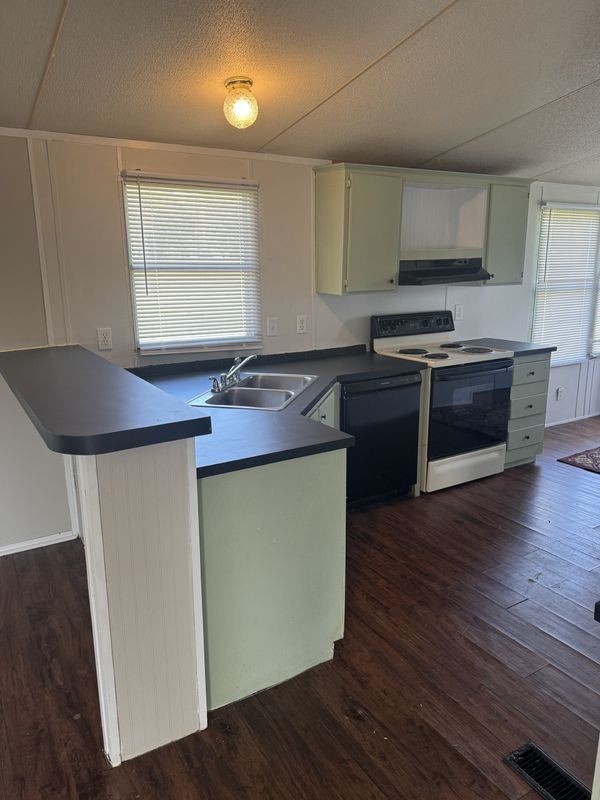 825 Johnson Rd - Photo 6 of 27