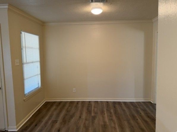 1603 Harding St - Photo 5 of 21