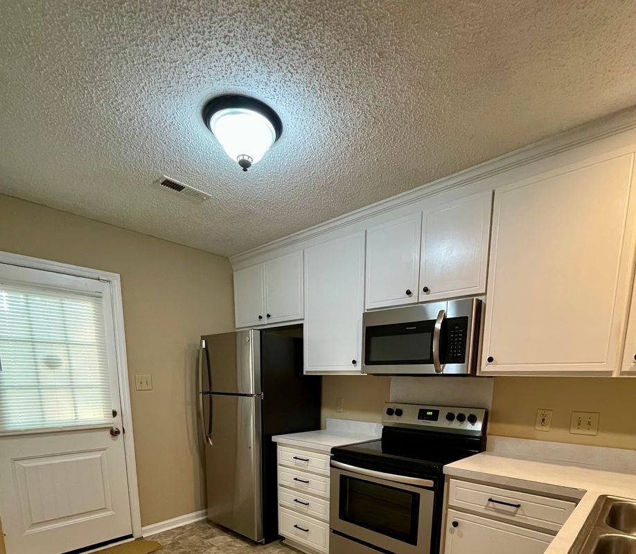 2900 Bishop Rd - Photo 6 of 21