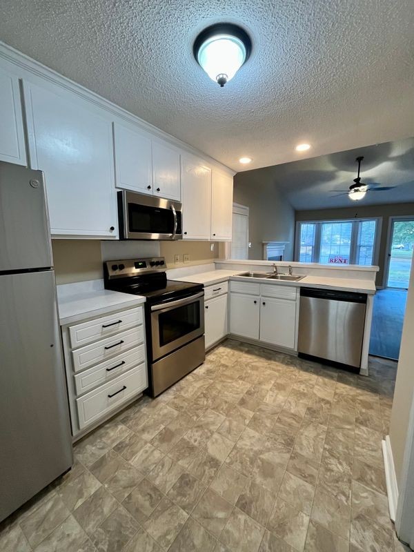 2900 Bishop Rd - Photo 7 of 21