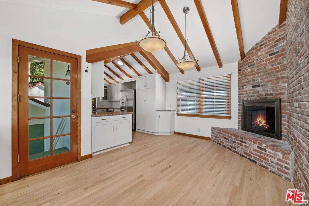 4037 Milaca Pl - Photo 5 of 38