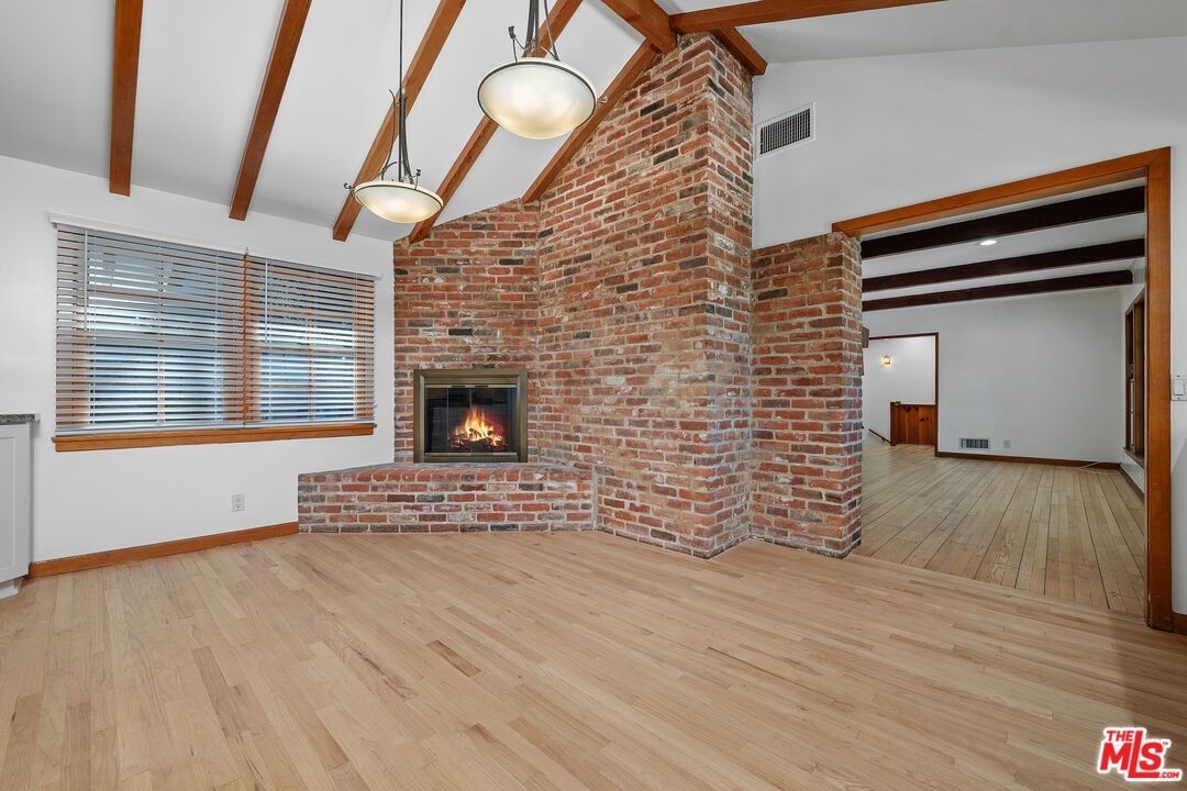 4037 Milaca Pl - Photo 6 of 38
