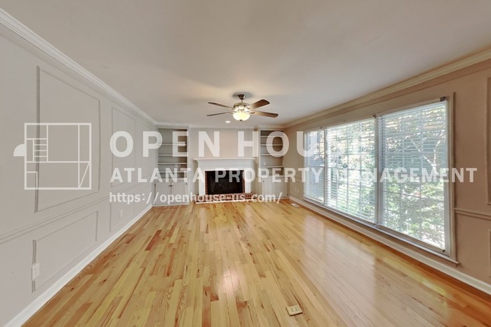 143 Lakeside Dr Nw - Photo 5 of 20