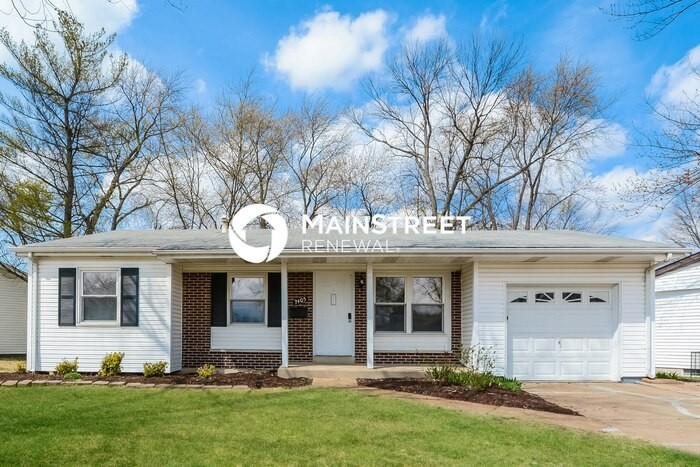 7405 Fox Crest Dr - Photo 2 of 16