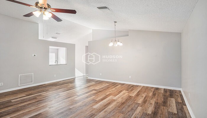 809 Cape Cod Cir - Photo 5 of 18