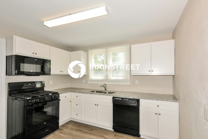 9505 Everman Ave - Photo 6 of 18