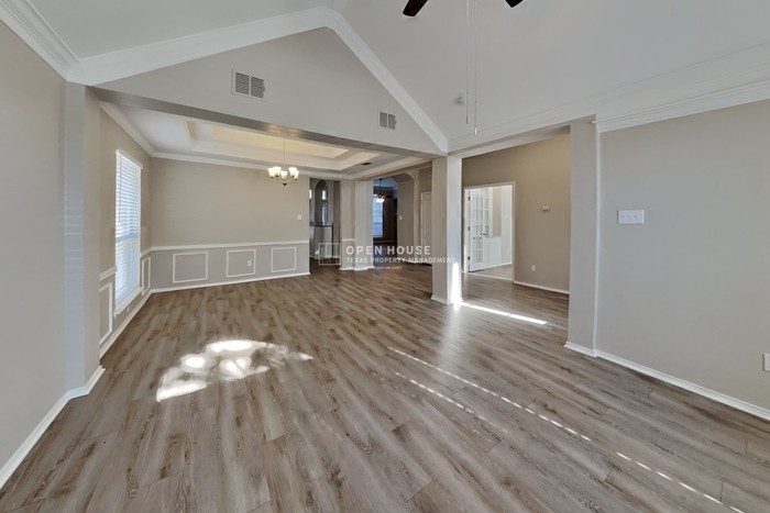 8206 Shoshoni Dr - Photo 7 of 20