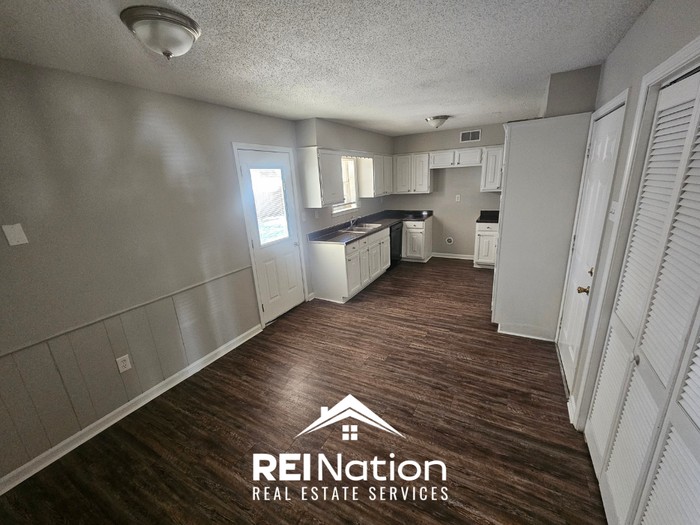 6170 Live Oak Cv - Photo 6 of 23