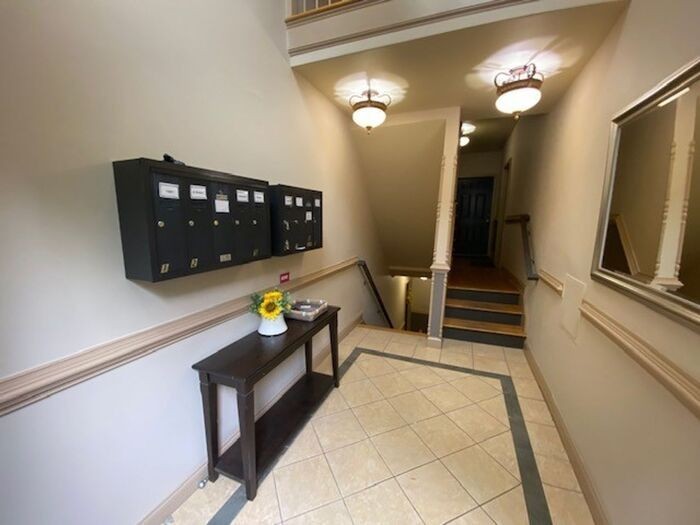 685 Penn Ave Ne #3 - Photo 7 of 14