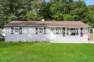 5896 Suwanee Dr - Photo 1 of 1