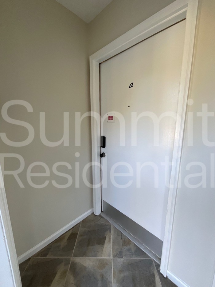 3029 Dale Ct #A - Photo 3 of 15