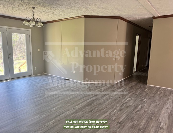 204 Burgess Ln - Photo 4 of 20