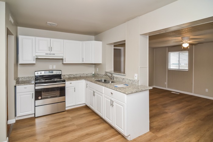 2900 Morgan St Sw - Photo 4 of 10