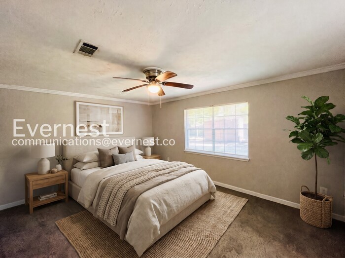 104 Pine Rd - Photo 3 of 18
