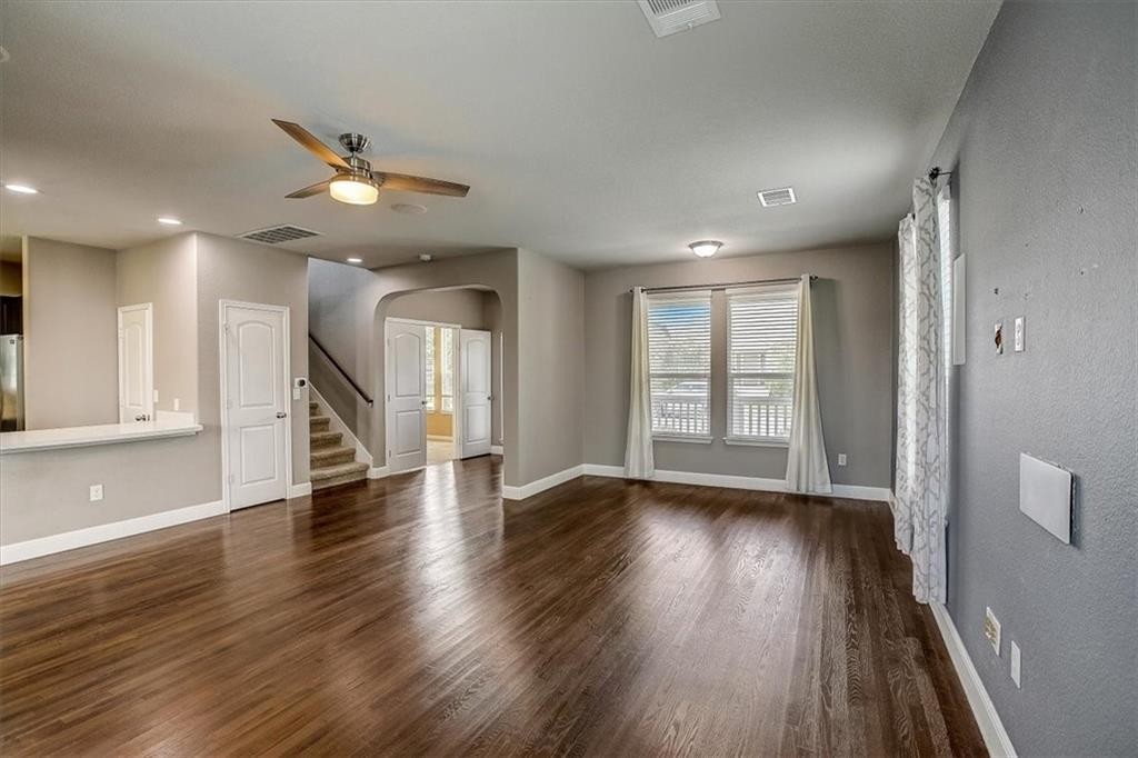 1121 Badlands Dr #NA - Photo 5 of 31