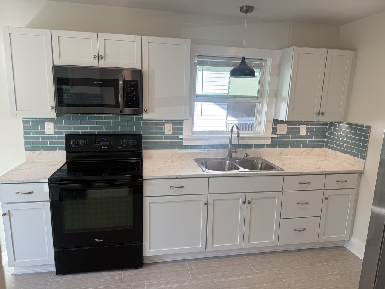 1259 Sw High Ave #NA - Photo 7 of 20
