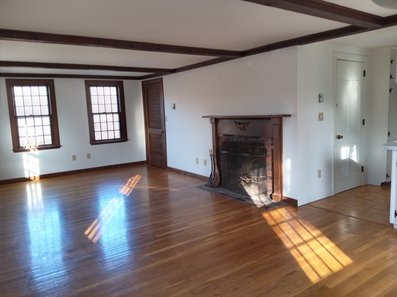 55 Ledge Rd - Photo 4 of 14