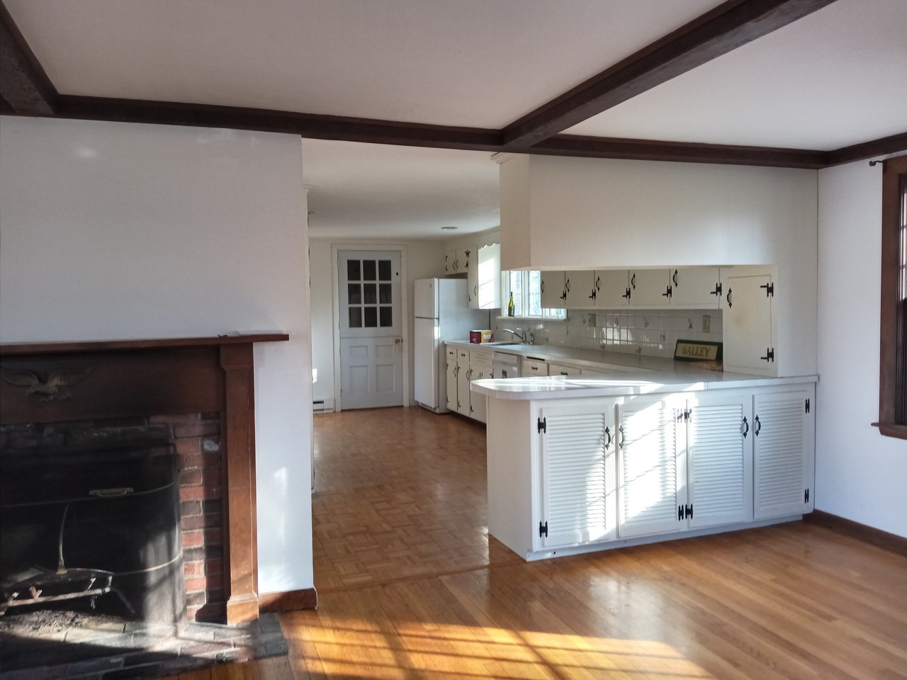 55 Ledge Rd - Photo 5 of 14