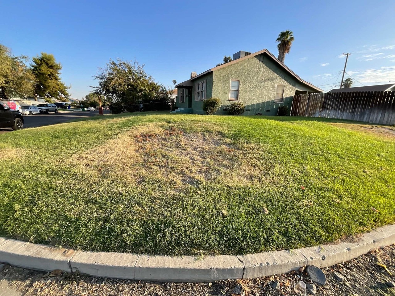 318 S Myrtle St #NA - Photo 2 of 10
