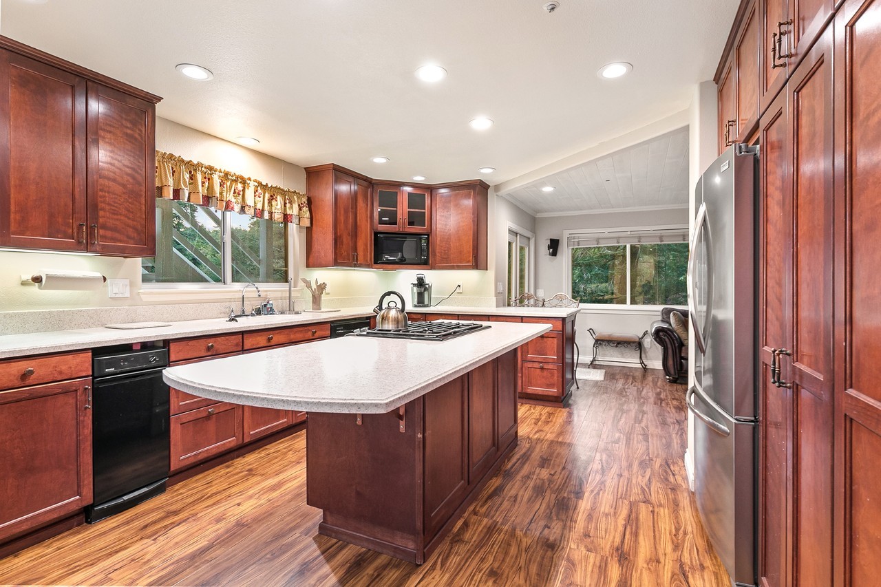 26316 Thunderbird Dr #NA - Photo 7 of 23