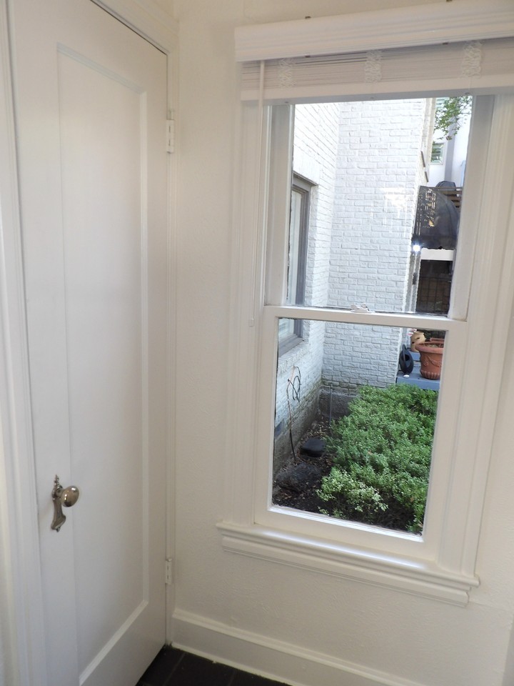 4234 Travis St #NA - Photo 4 of 31