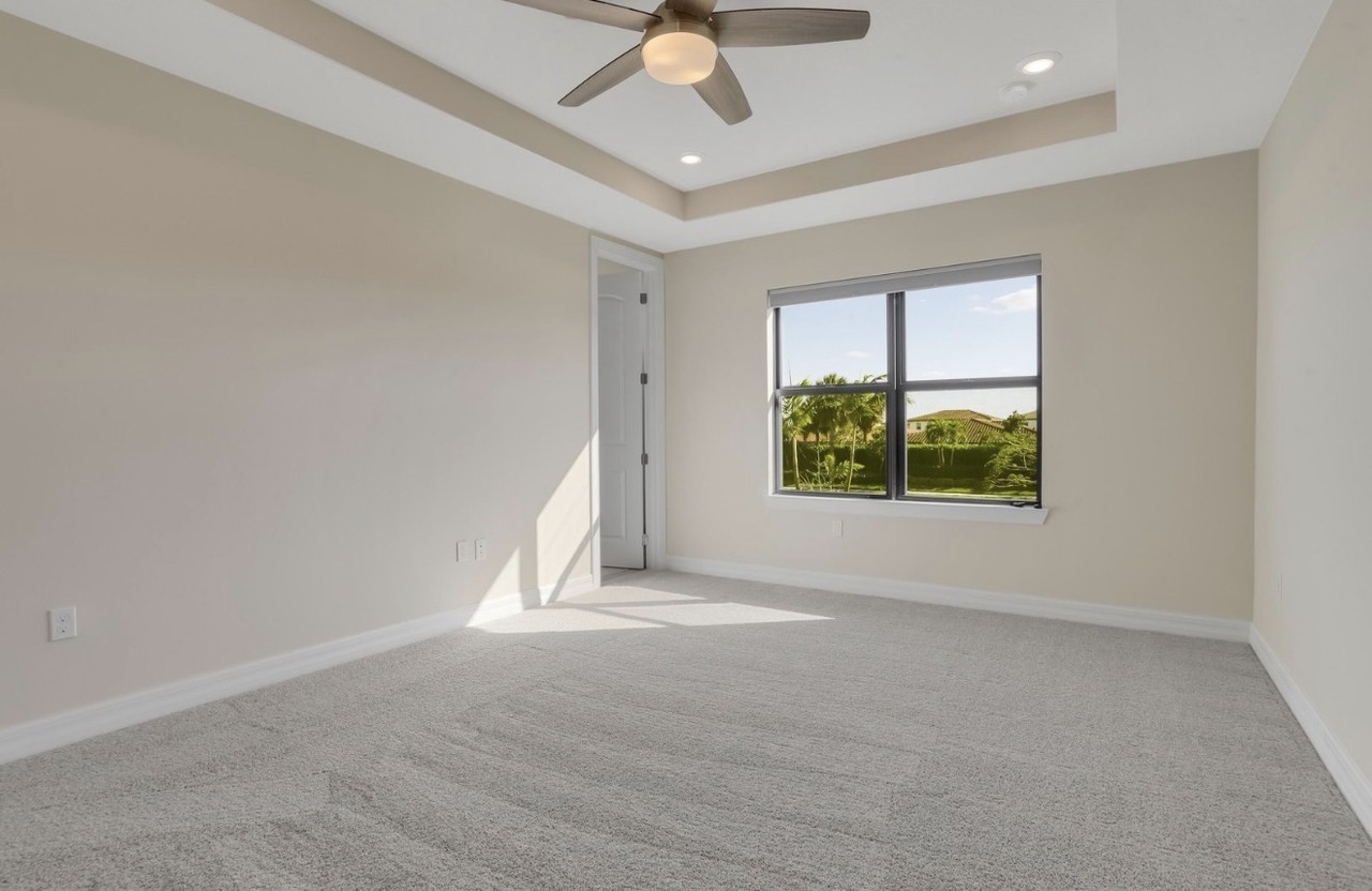 Escue St #8652 - Photo 5 of 18