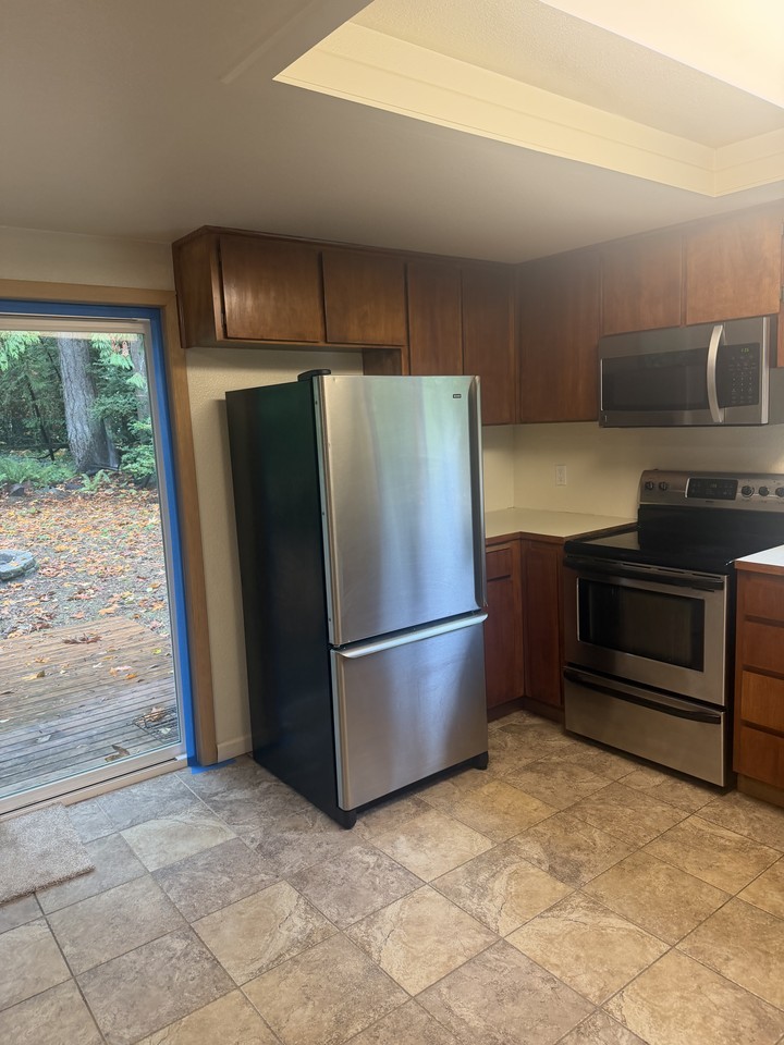 5803 Kitsap Way #5803 - Photo 7 of 14