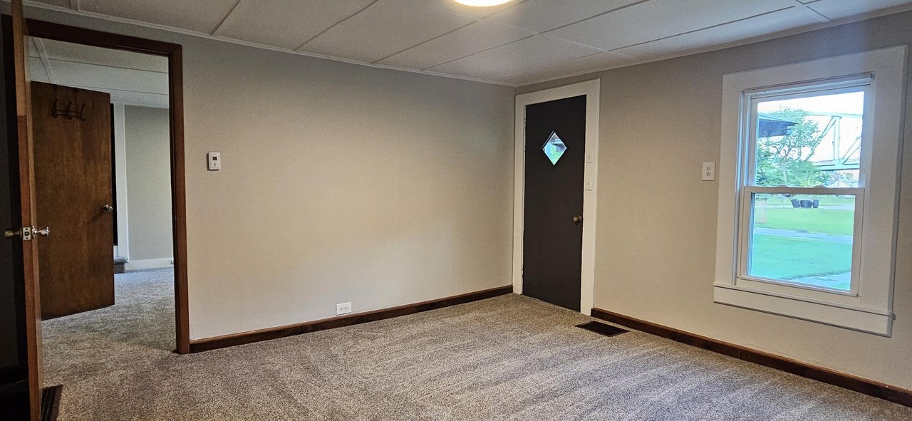 104 Bridge St #NA - Photo 4 of 11