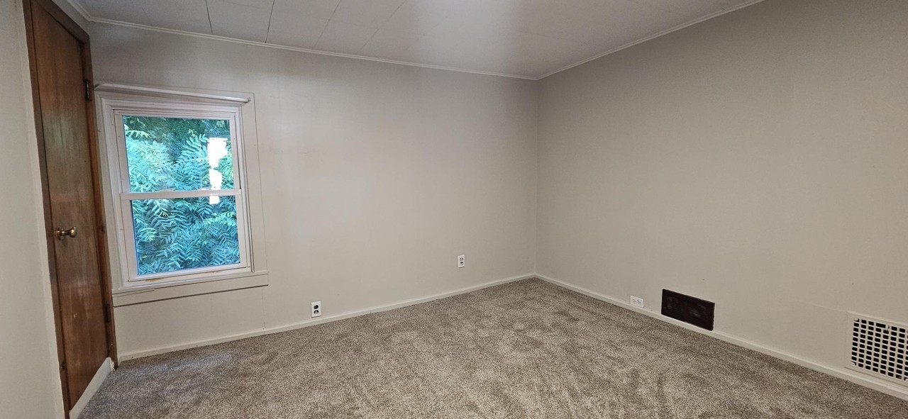 104 Bridge St #NA - Photo 7 of 11
