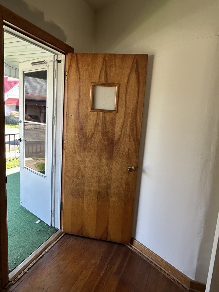 1629 Williams Ave #NA - Photo 5 of 9