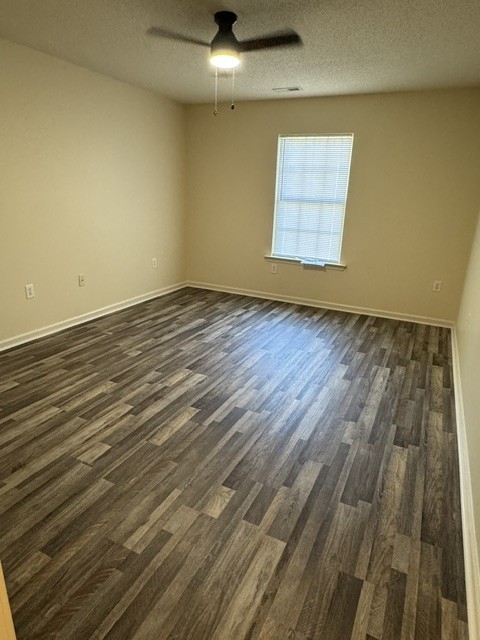 505 2 Bed / 2 Bath #NA - Photo 6 of 12