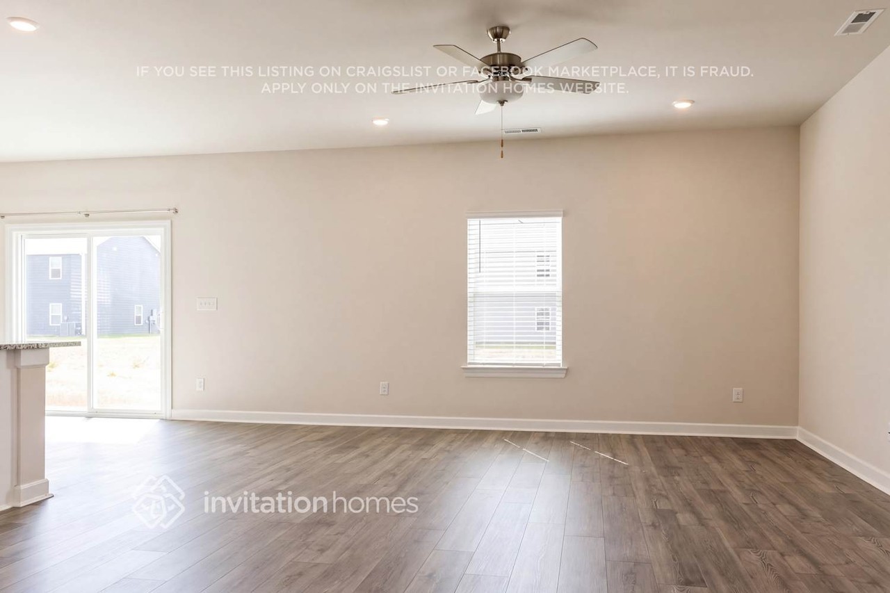 3420 Quintana Dr - Photo 5 of 19