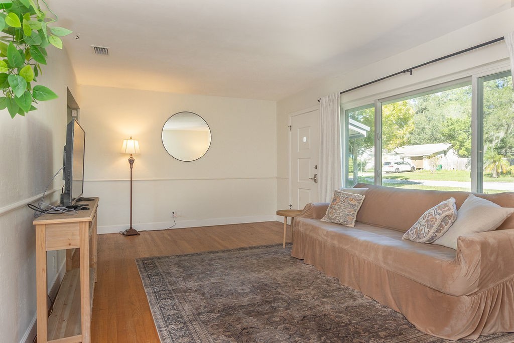 806 East Wisconsin Avenue - PL #1 - Photo 7 of 22