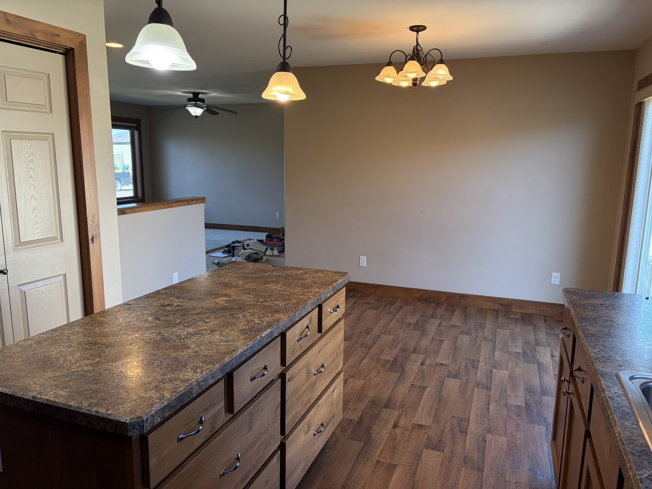 1421 Chesapeake Ln #1 - Photo 3 of 27