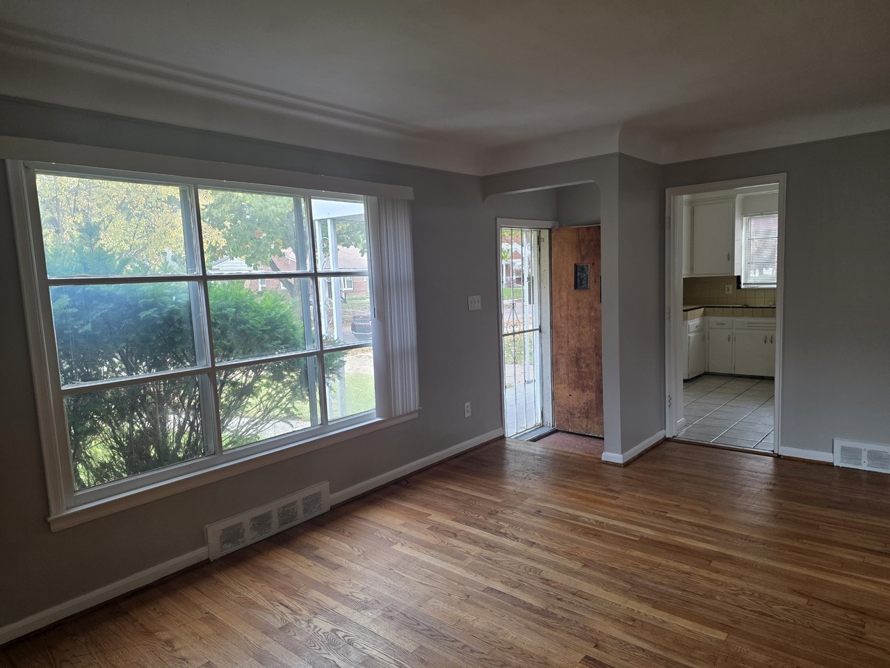 22507 S Kane St #1 - Photo 4 of 24