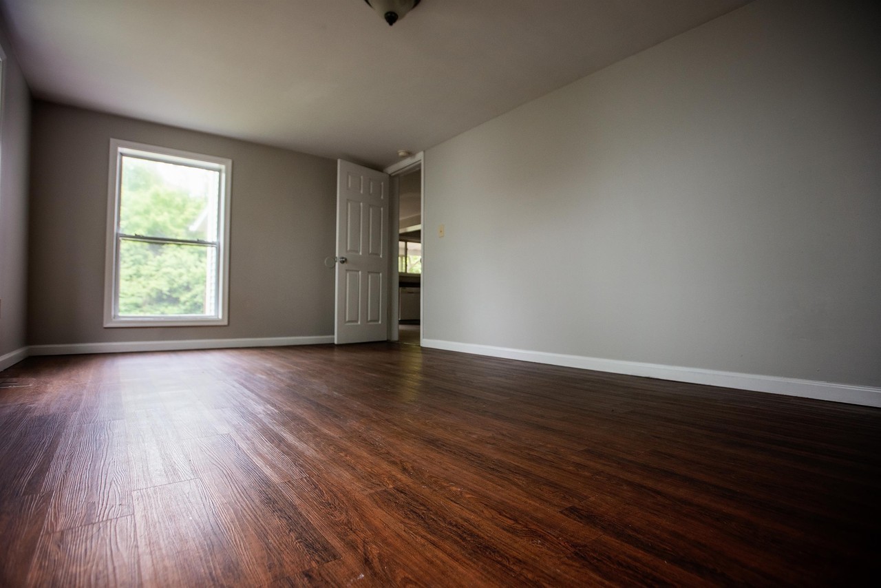 119 N Congress St #1 - Photo 7 of 46
