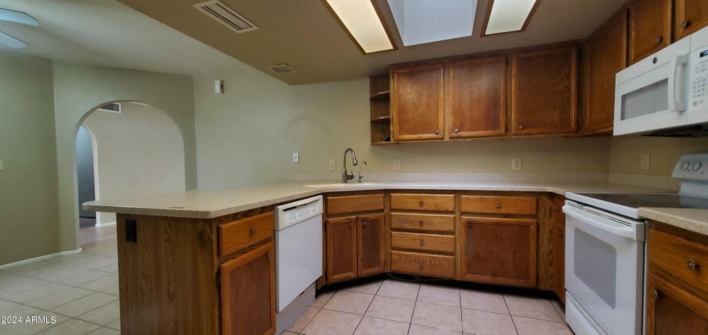 18232 N 25th Way #1 - Photo 5 of 29