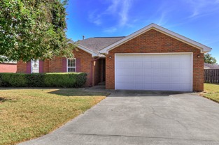 223 Taylor Cir #1 - Photo 1 of 1