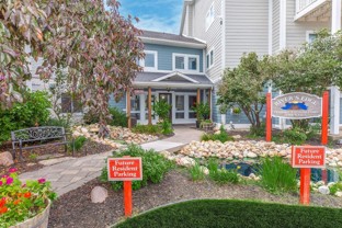 River's Edge Apartments - Photo 1 of 1
