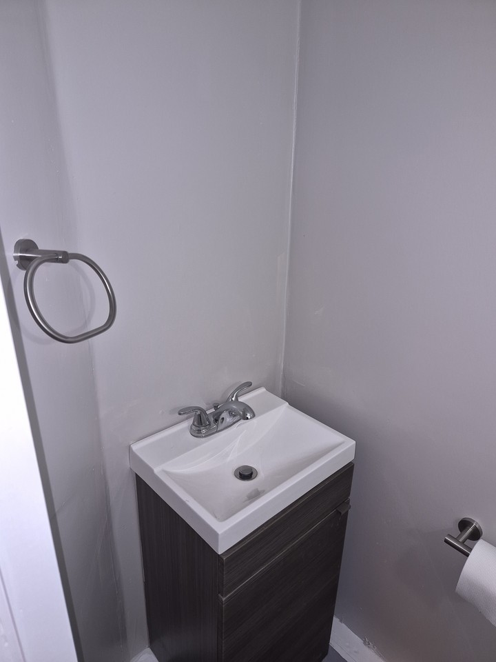 112 N Maple Ave - Photo 6 of 6