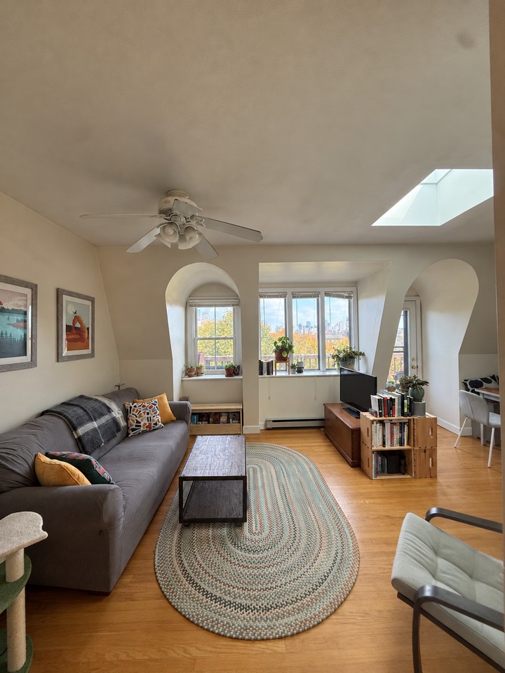 26 Millmont St #26D