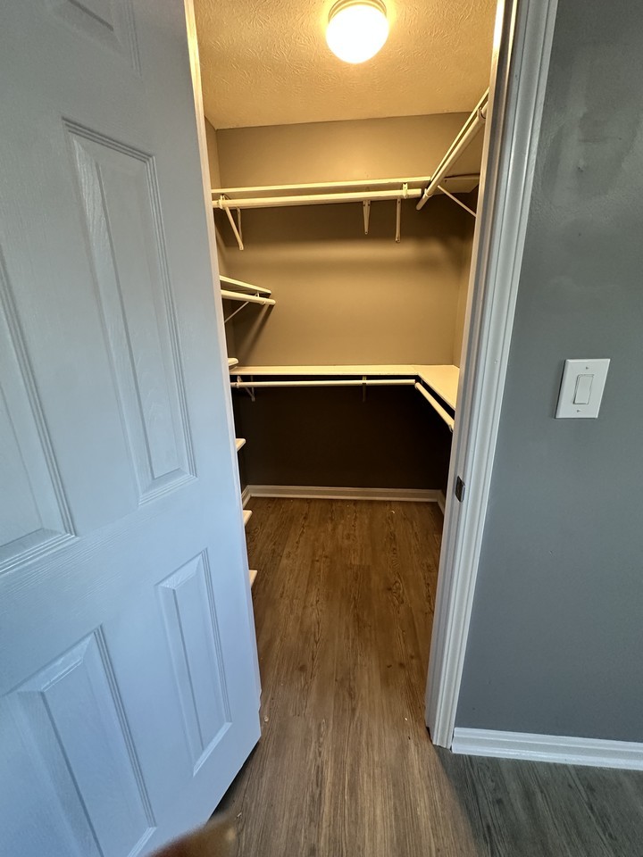 502 Savannah Ave #1 - Photo 6 of 19