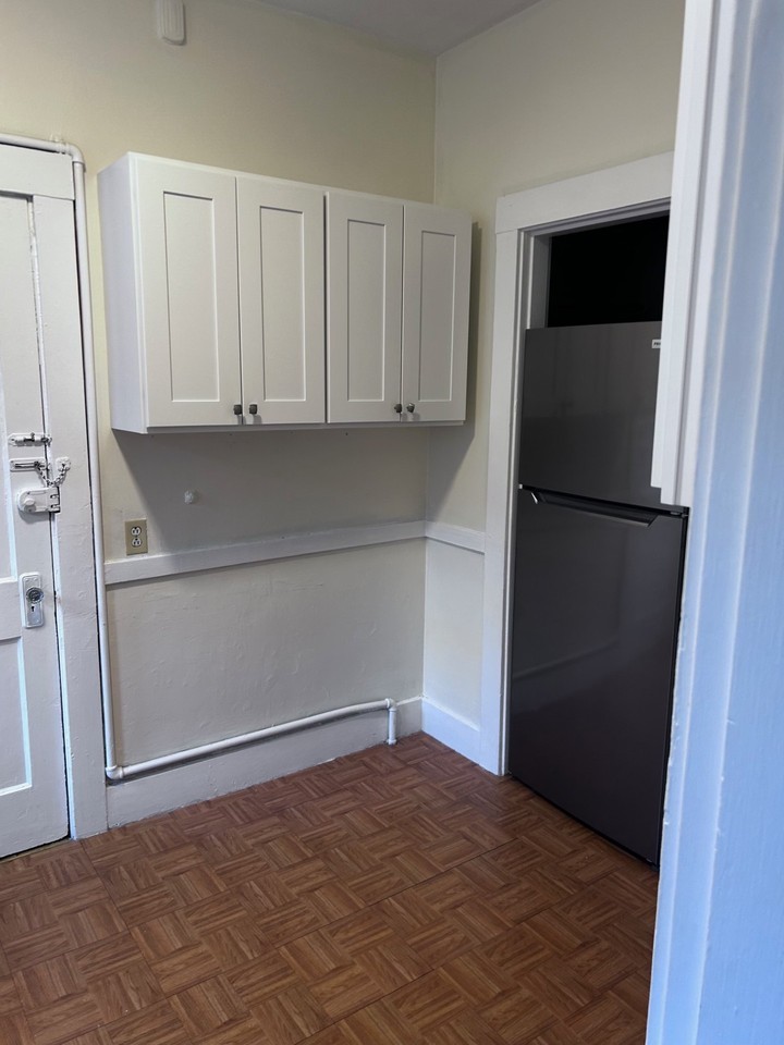 1725 Commonwealth Ave #1725COMM4 - Photo 6 of 11