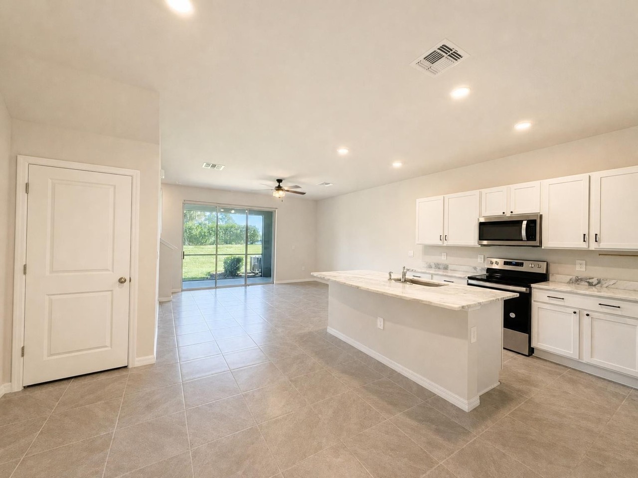 17688 Crescent Moon Loop #1 - Photo 2 of 19