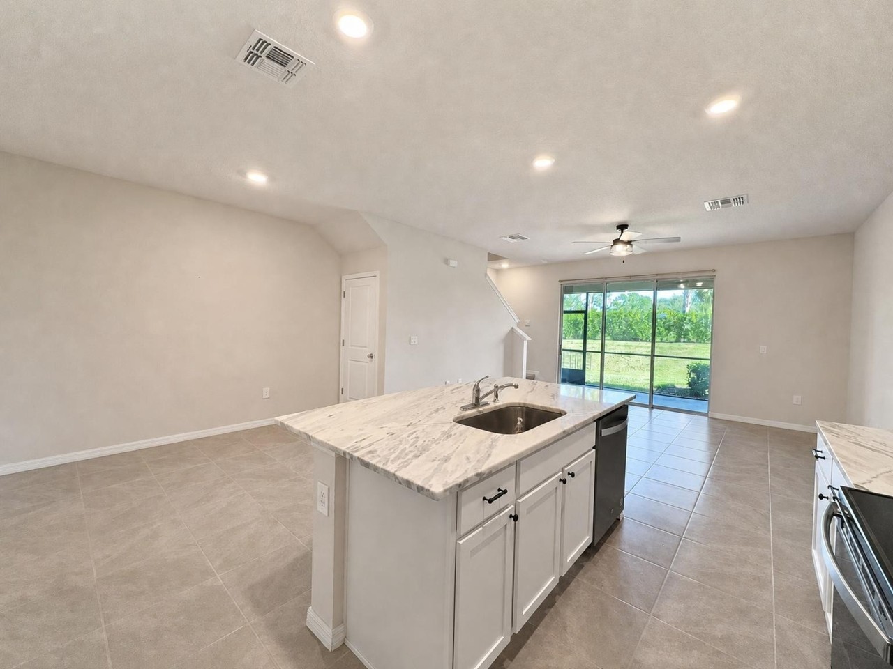 17688 Crescent Moon Loop #1 - Photo 4 of 19