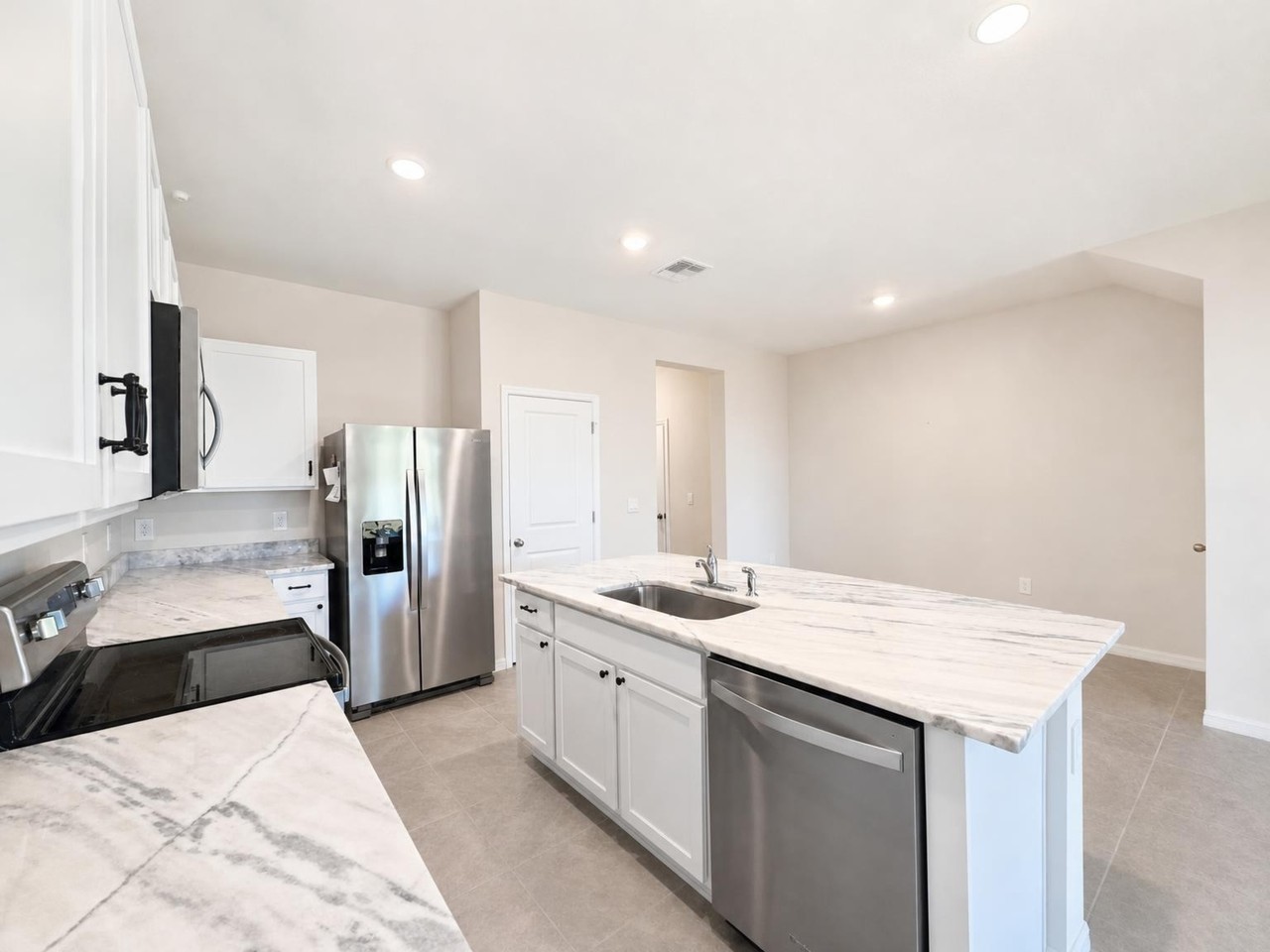 17688 Crescent Moon Loop #1 - Photo 5 of 19