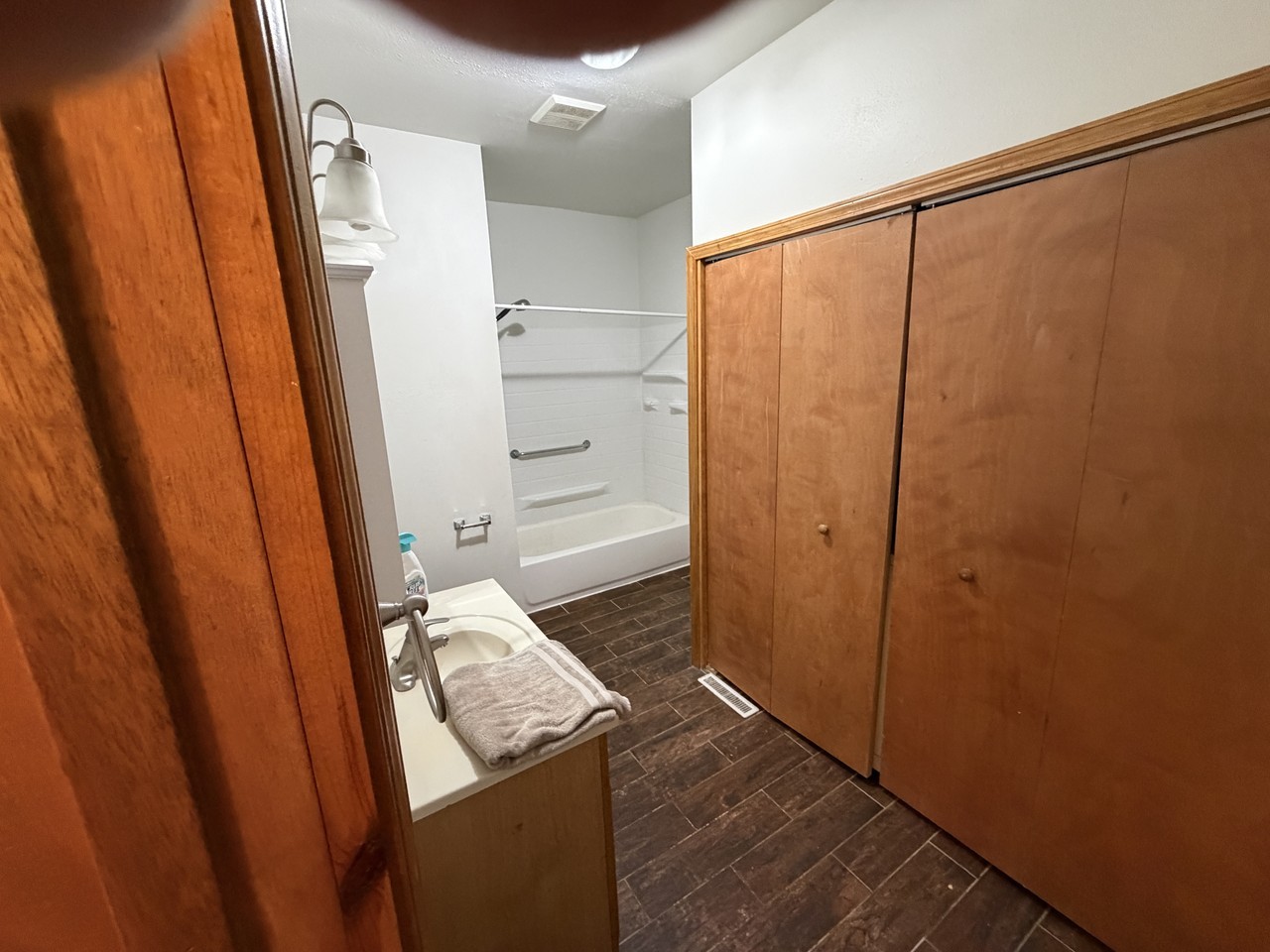 2214 Forest View Rd #1 - Photo 7 of 16