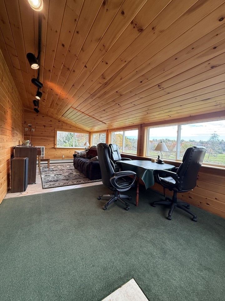 32 Tibbetts Rd #1 - Photo 5 of 20