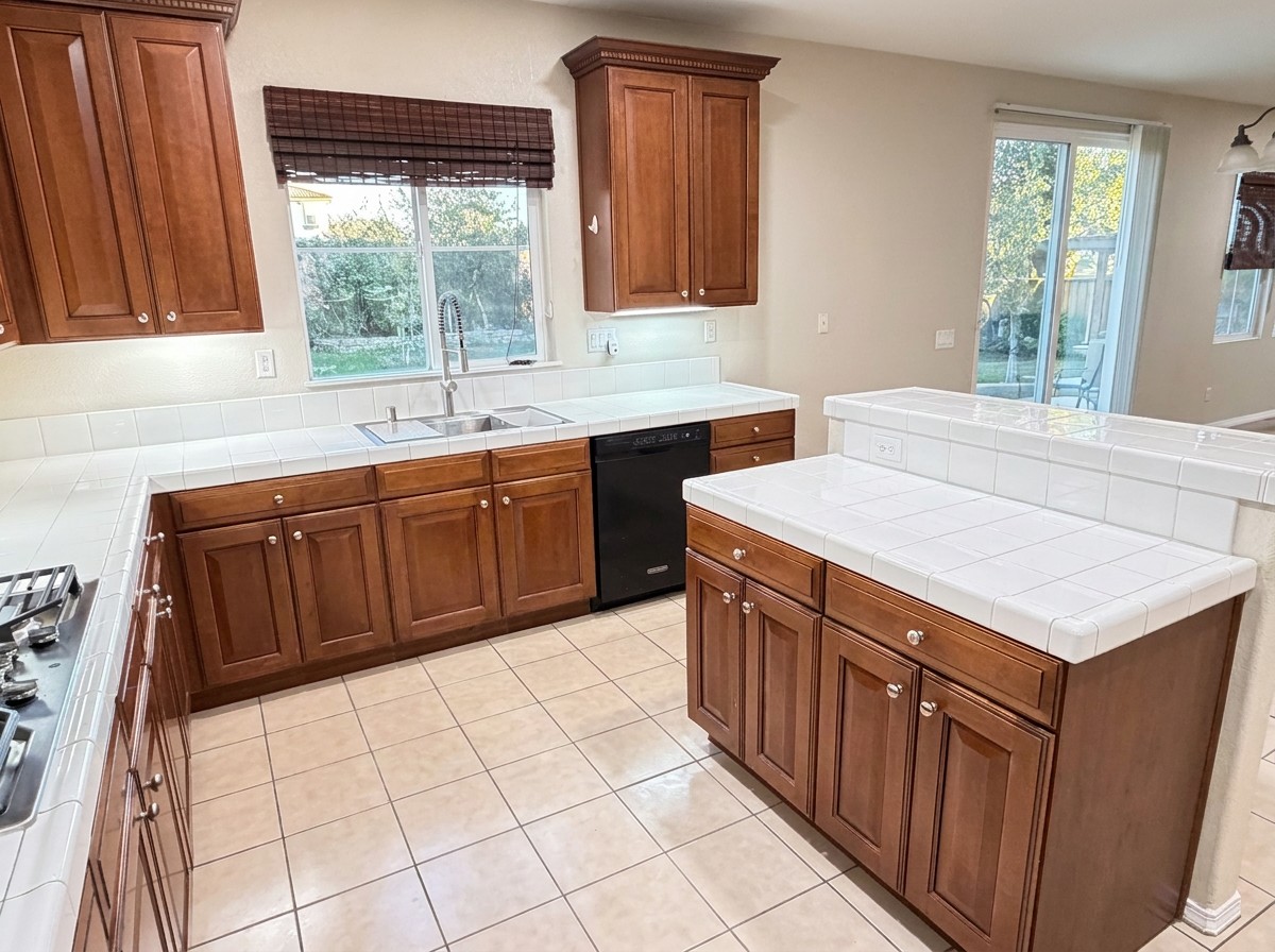 5761 Newcomb Ct #1 - Photo 6 of 22